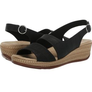 Easy Street Women's Gannett Wedge Sandal
